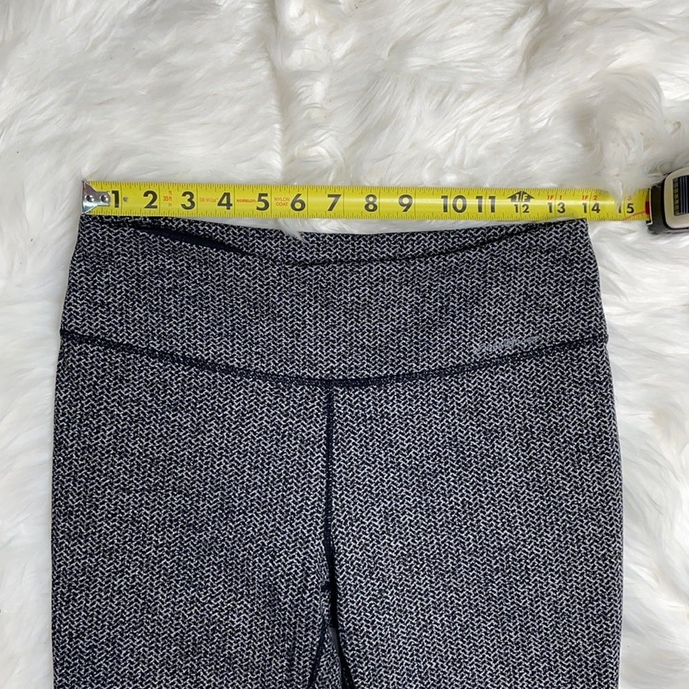 Eddie Bauer Gray Patterned Athletic Leggings - image 8
